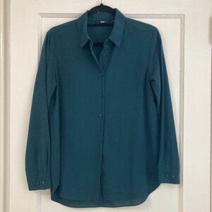 Uniqlo button up blouse deep green/blue sz S